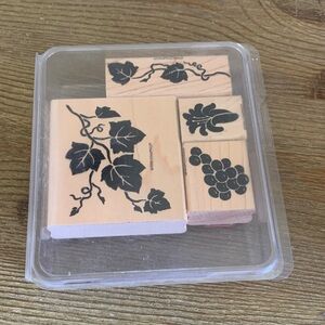 Stampin’ Up! Rubber Stamp Set Definitely Decorative Grapes Set of 4